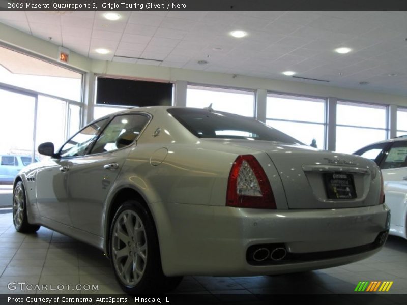 Grigio Touring (Silver) / Nero 2009 Maserati Quattroporte S