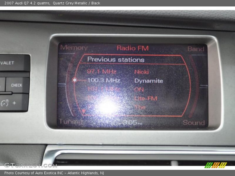 Quartz Grey Metallic / Black 2007 Audi Q7 4.2 quattro