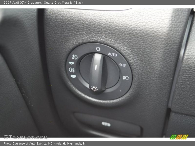 Quartz Grey Metallic / Black 2007 Audi Q7 4.2 quattro