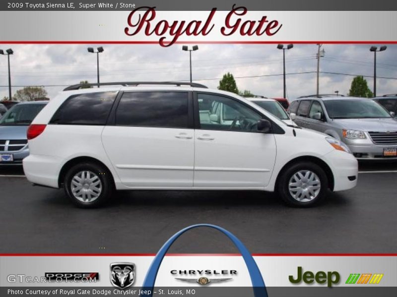 Super White / Stone 2009 Toyota Sienna LE