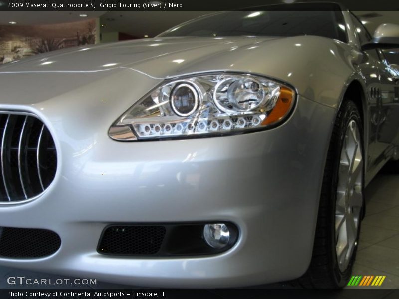 Grigio Touring (Silver) / Nero 2009 Maserati Quattroporte S