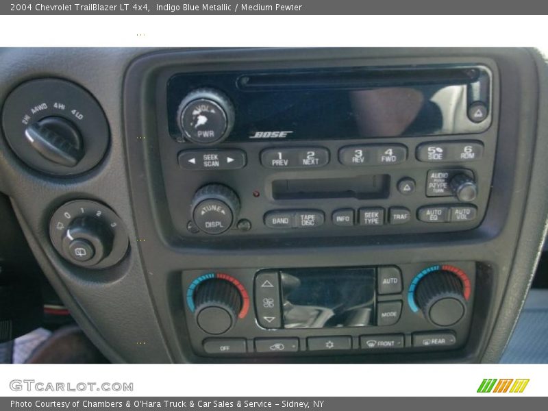 Indigo Blue Metallic / Medium Pewter 2004 Chevrolet TrailBlazer LT 4x4