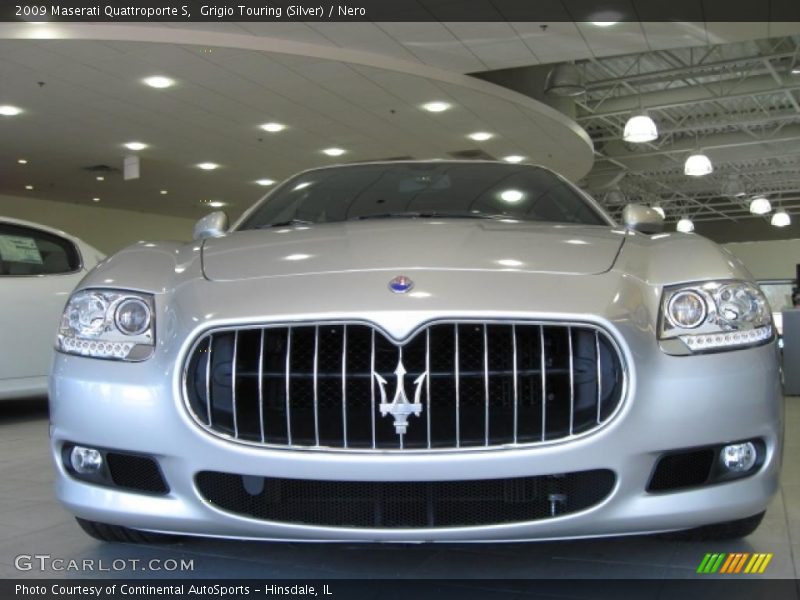 Grigio Touring (Silver) / Nero 2009 Maserati Quattroporte S