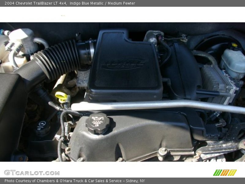 Indigo Blue Metallic / Medium Pewter 2004 Chevrolet TrailBlazer LT 4x4