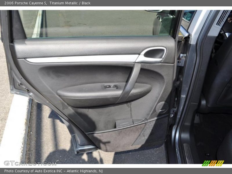 Titanium Metallic / Black 2006 Porsche Cayenne S