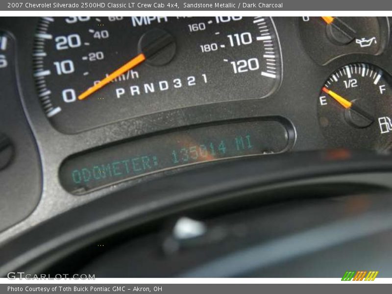 Sandstone Metallic / Dark Charcoal 2007 Chevrolet Silverado 2500HD Classic LT Crew Cab 4x4