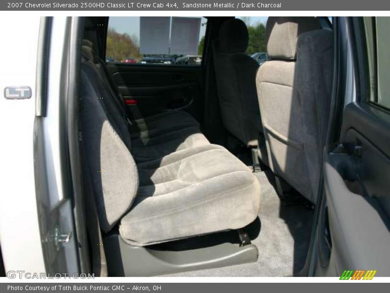 Sandstone Metallic / Dark Charcoal 2007 Chevrolet Silverado 2500HD Classic LT Crew Cab 4x4