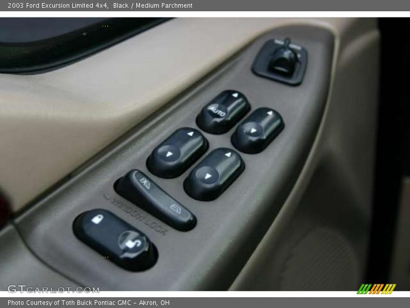 Black / Medium Parchment 2003 Ford Excursion Limited 4x4