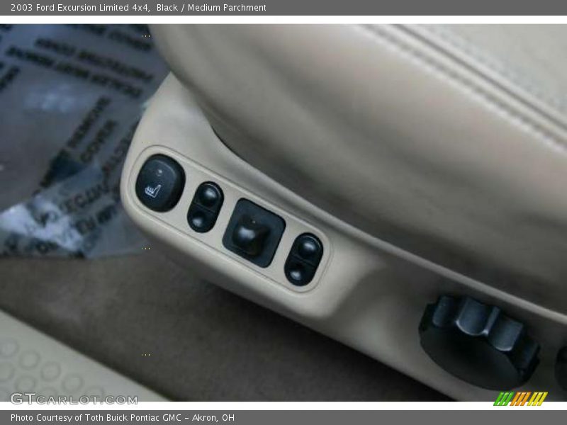 Black / Medium Parchment 2003 Ford Excursion Limited 4x4
