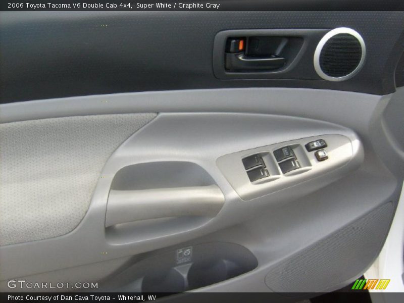 Super White / Graphite Gray 2006 Toyota Tacoma V6 Double Cab 4x4