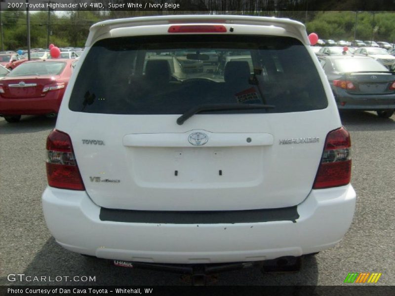 Super White / Ivory Beige 2007 Toyota Highlander V6 4WD