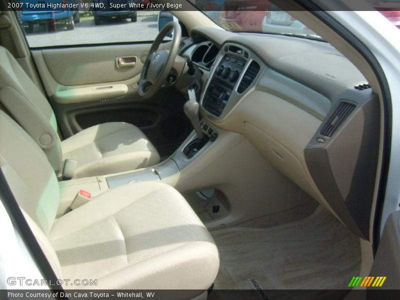 Super White / Ivory Beige 2007 Toyota Highlander V6 4WD