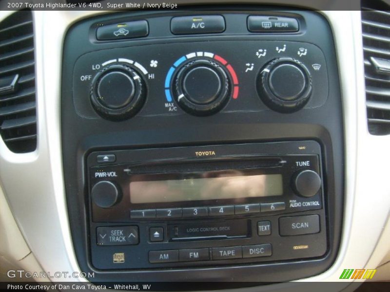 Super White / Ivory Beige 2007 Toyota Highlander V6 4WD