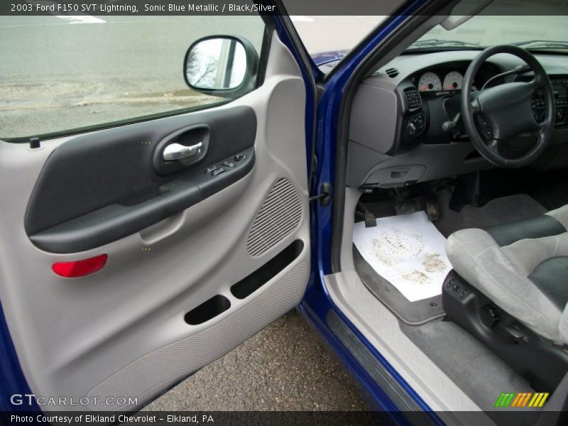  2003 F150 SVT Lightning Black/Silver Interior