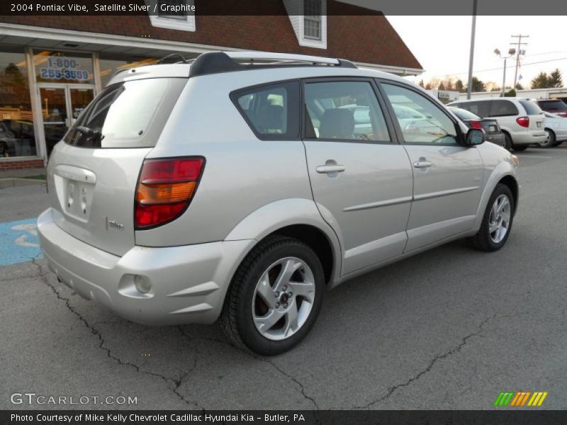 Satellite Silver / Graphite 2004 Pontiac Vibe