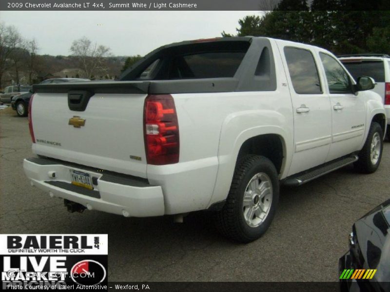 Summit White / Light Cashmere 2009 Chevrolet Avalanche LT 4x4