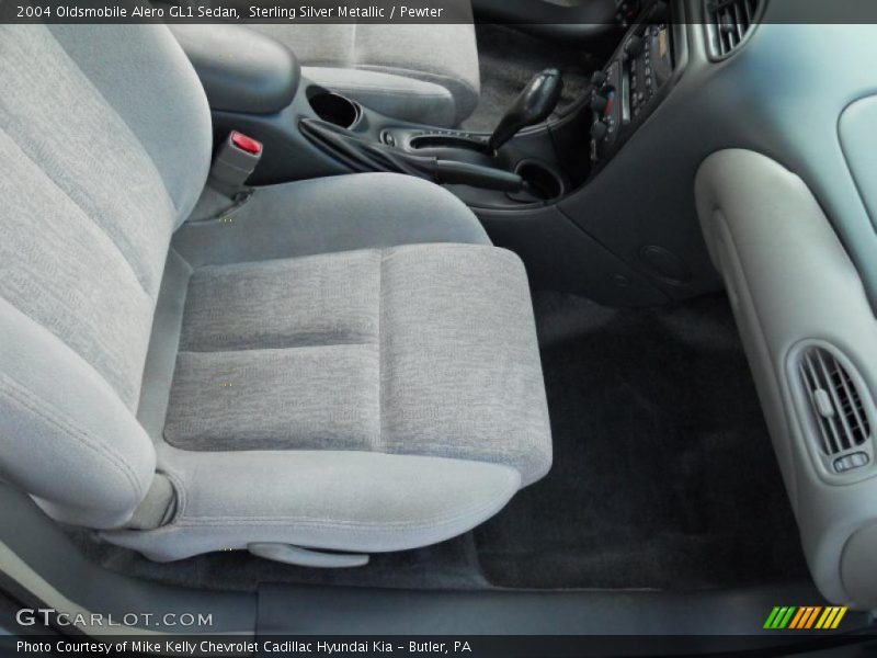 Sterling Silver Metallic / Pewter 2004 Oldsmobile Alero GL1 Sedan