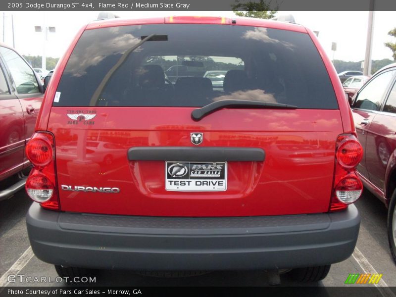 Flame Red / Medium Slate Gray 2005 Dodge Durango ST 4x4