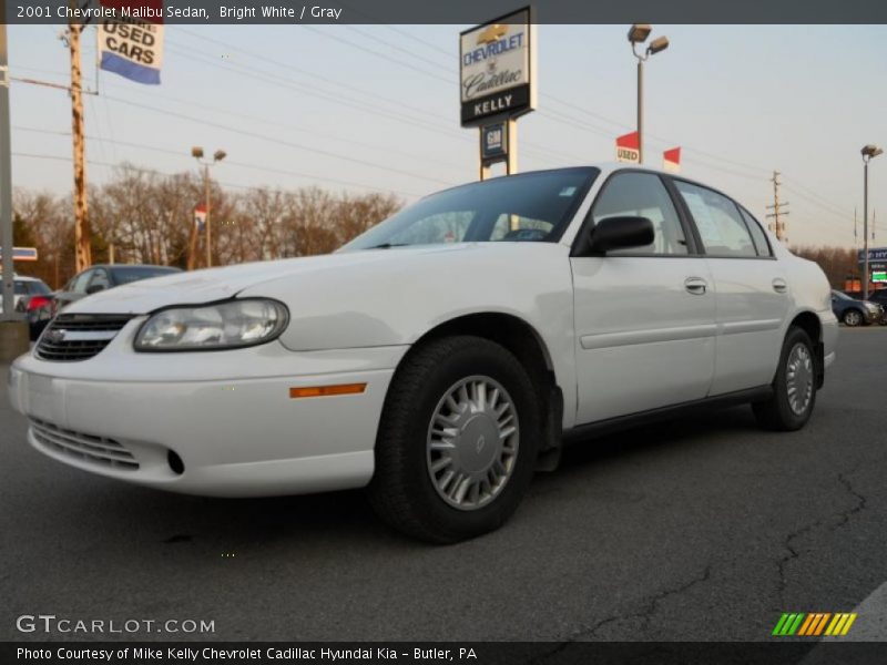 Bright White / Gray 2001 Chevrolet Malibu Sedan