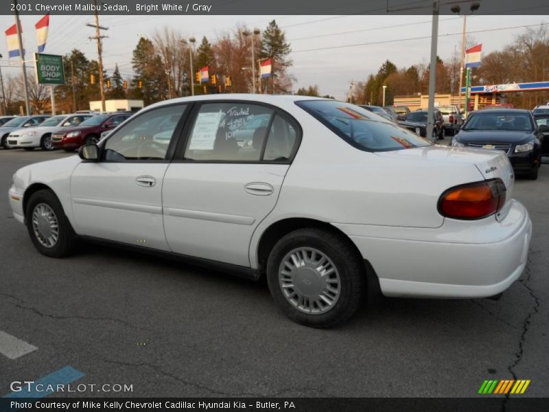 Bright White / Gray 2001 Chevrolet Malibu Sedan