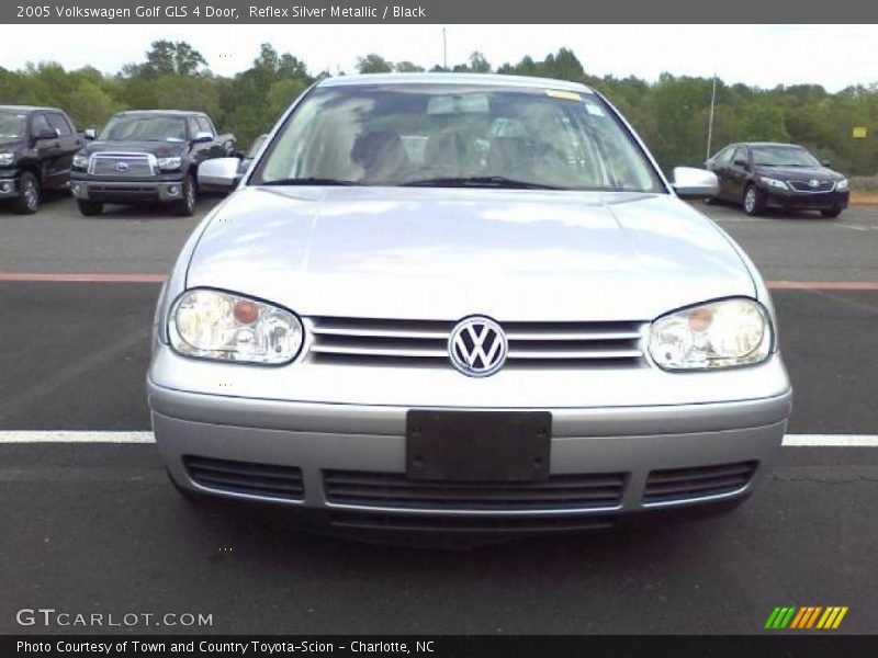 Reflex Silver Metallic / Black 2005 Volkswagen Golf GLS 4 Door