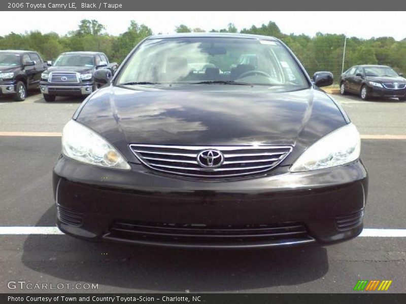 Black / Taupe 2006 Toyota Camry LE