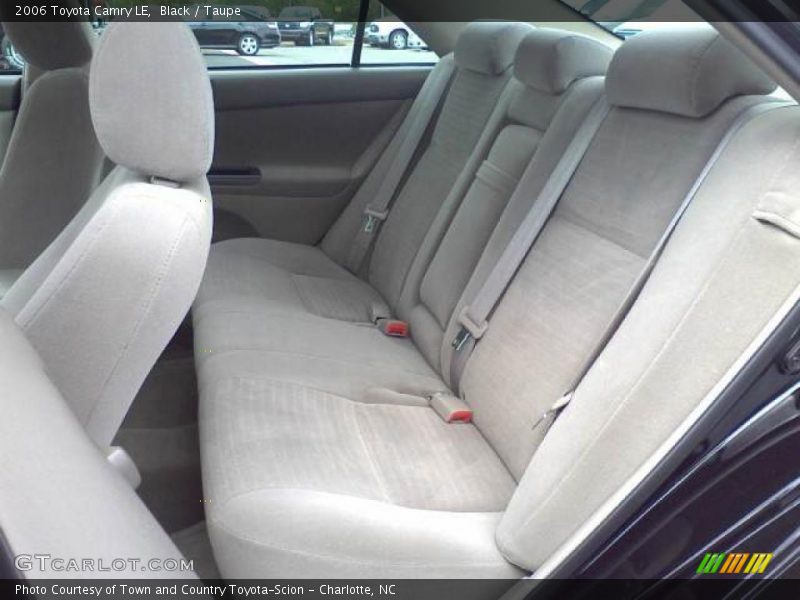 Black / Taupe 2006 Toyota Camry LE