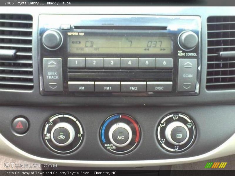 Black / Taupe 2006 Toyota Camry LE