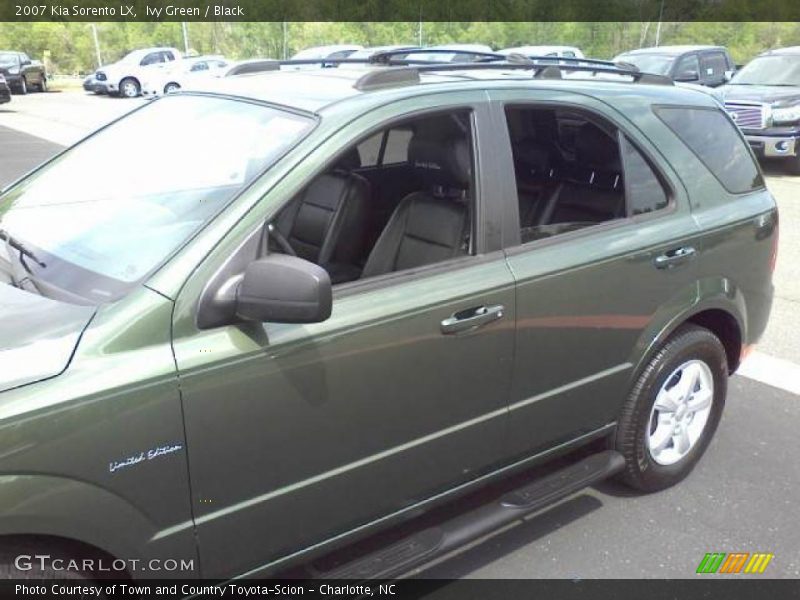 Ivy Green / Black 2007 Kia Sorento LX