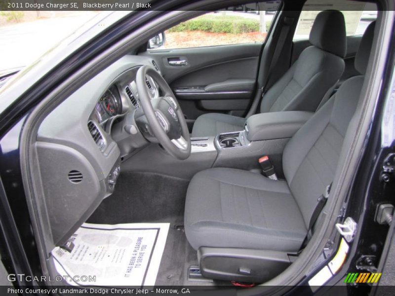 Blackberry Pearl / Black 2011 Dodge Charger SE
