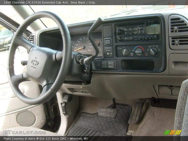Onyx Black / Gray 1998 Chevrolet C/K K1500 Extended Cab 4x4
