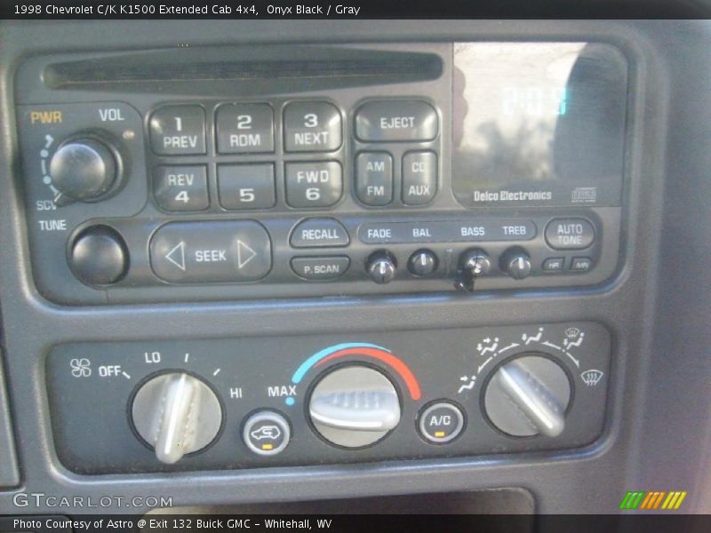 Onyx Black / Gray 1998 Chevrolet C/K K1500 Extended Cab 4x4