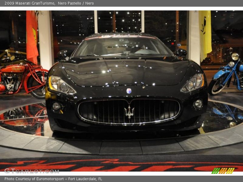 Nero Pastello / Nero 2009 Maserati GranTurismo