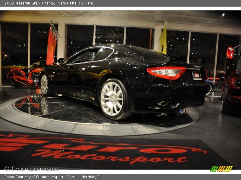 Nero Pastello / Nero 2009 Maserati GranTurismo