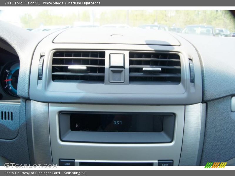White Suede / Medium Light Stone 2011 Ford Fusion SE