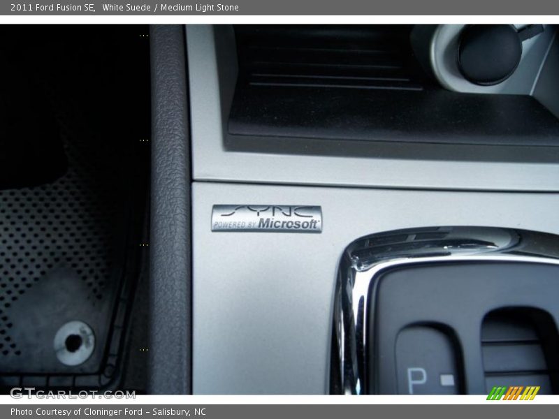 White Suede / Medium Light Stone 2011 Ford Fusion SE