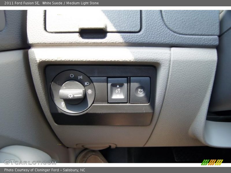 White Suede / Medium Light Stone 2011 Ford Fusion SE