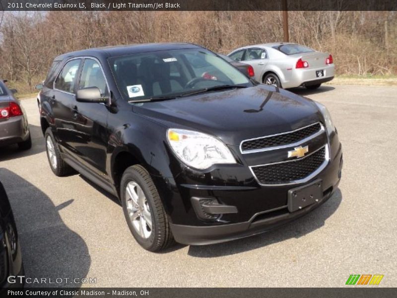 Black / Light Titanium/Jet Black 2011 Chevrolet Equinox LS
