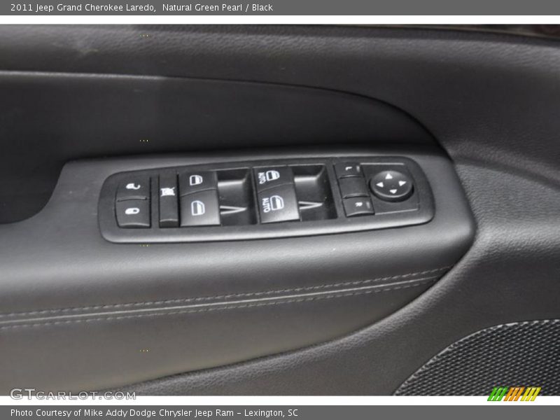 Natural Green Pearl / Black 2011 Jeep Grand Cherokee Laredo