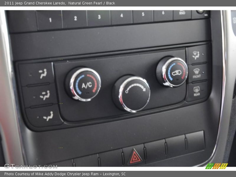 Natural Green Pearl / Black 2011 Jeep Grand Cherokee Laredo