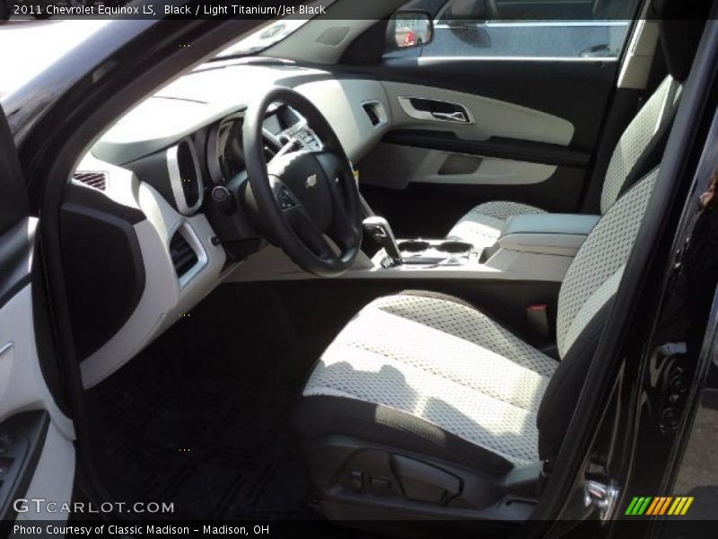 Black / Light Titanium/Jet Black 2011 Chevrolet Equinox LS