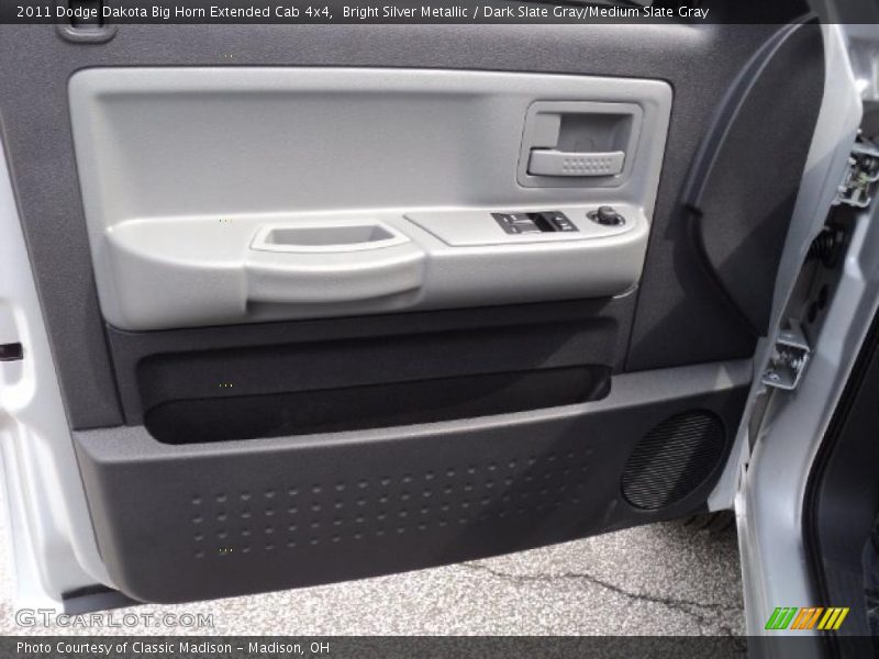 Door Panel of 2011 Dakota Big Horn Extended Cab 4x4