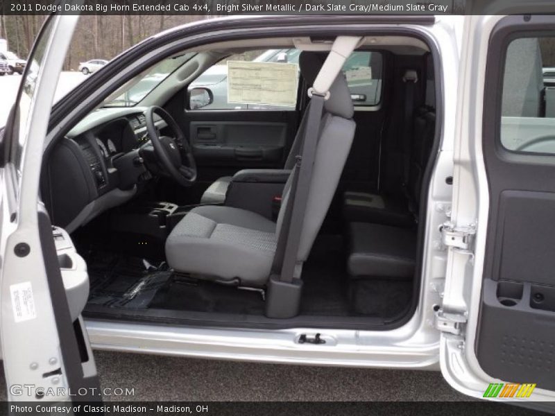 Bright Silver Metallic / Dark Slate Gray/Medium Slate Gray 2011 Dodge Dakota Big Horn Extended Cab 4x4