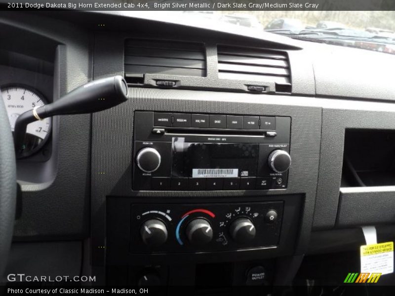 Controls of 2011 Dakota Big Horn Extended Cab 4x4
