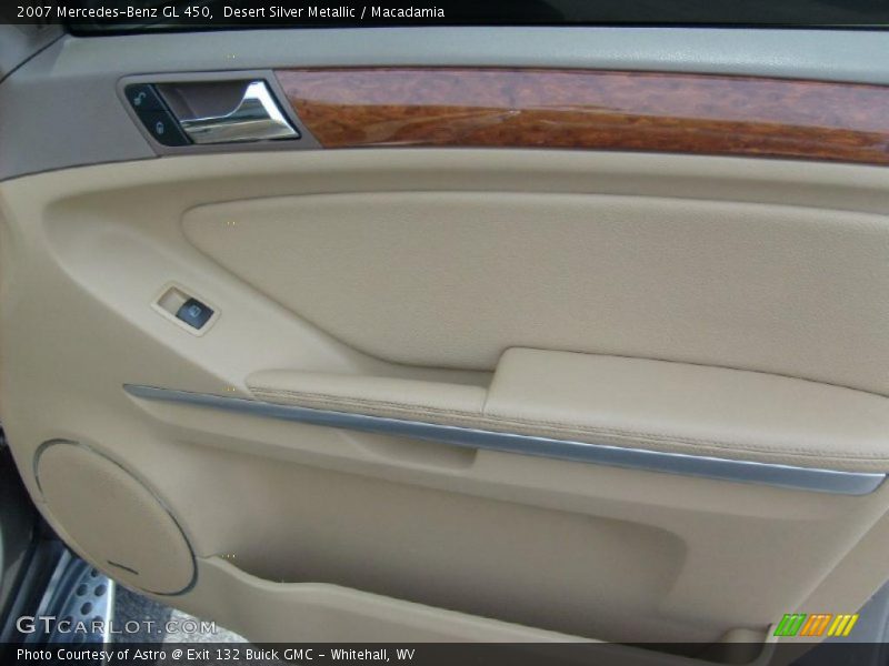 Desert Silver Metallic / Macadamia 2007 Mercedes-Benz GL 450