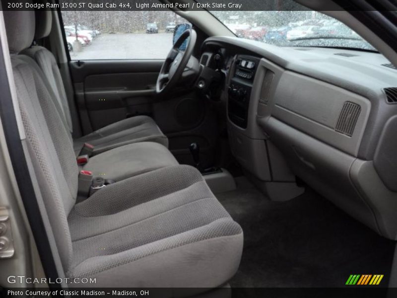Light Almond Pearl / Dark Slate Gray 2005 Dodge Ram 1500 ST Quad Cab 4x4