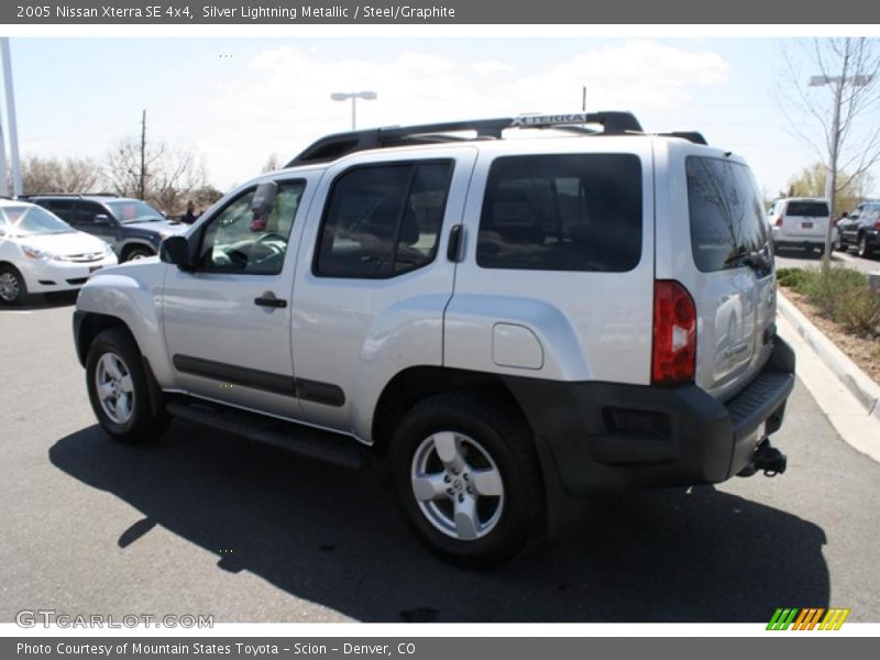 Silver Lightning Metallic / Steel/Graphite 2005 Nissan Xterra SE 4x4