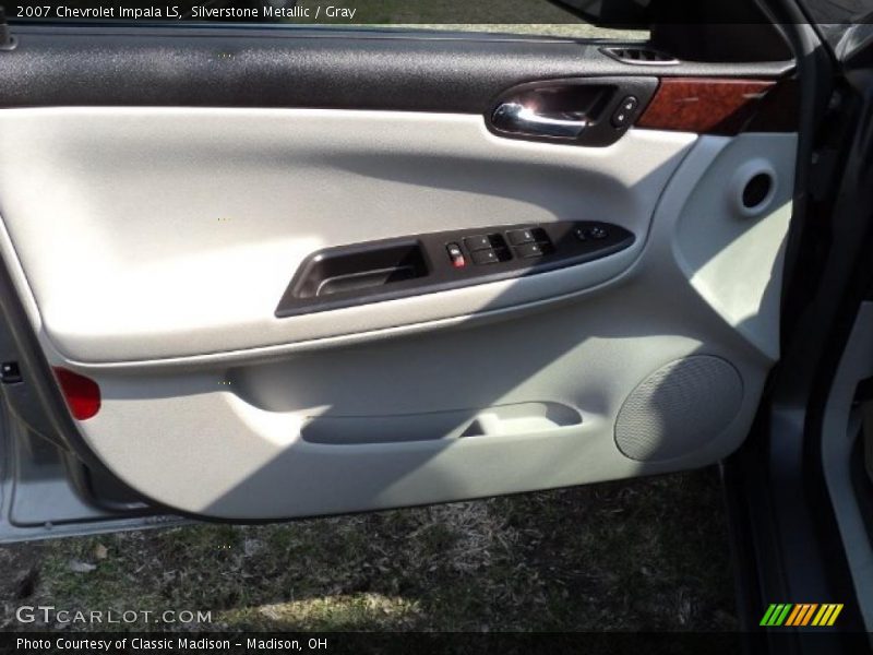 Silverstone Metallic / Gray 2007 Chevrolet Impala LS
