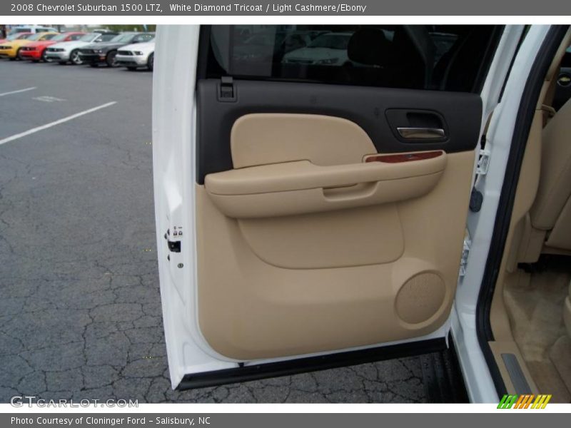 White Diamond Tricoat / Light Cashmere/Ebony 2008 Chevrolet Suburban 1500 LTZ