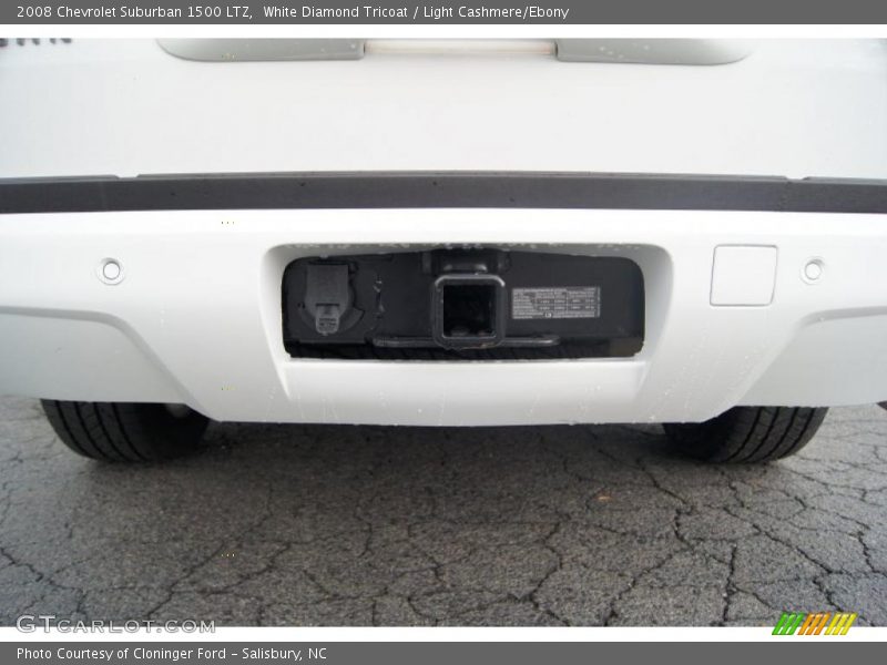 White Diamond Tricoat / Light Cashmere/Ebony 2008 Chevrolet Suburban 1500 LTZ